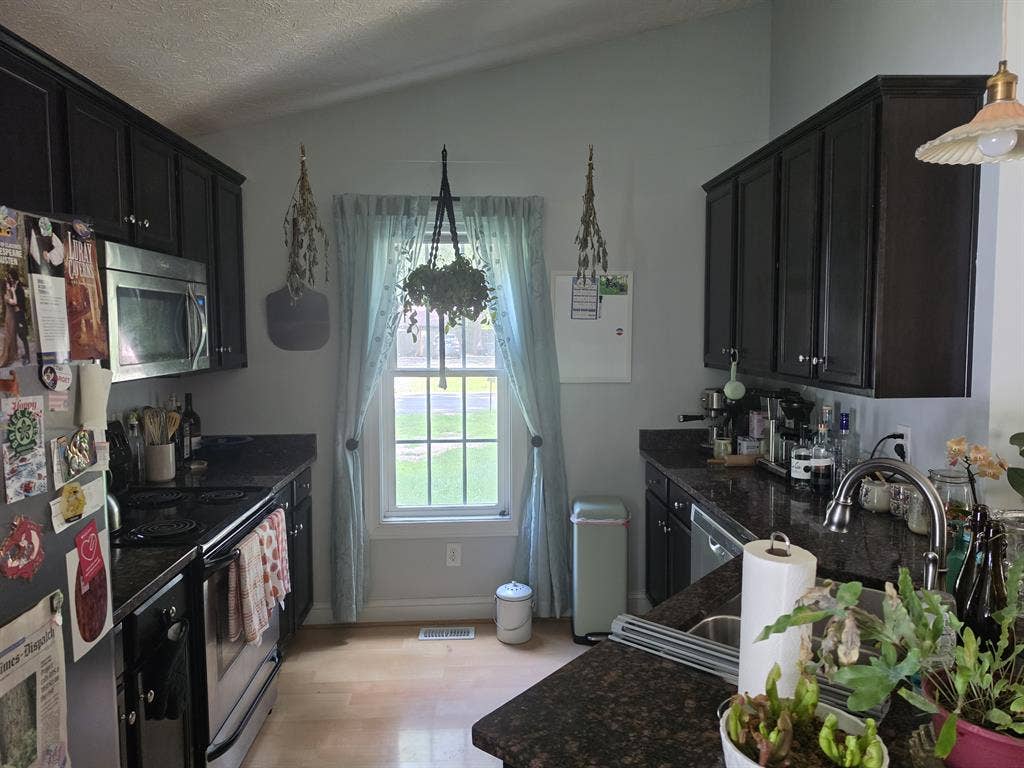 Private Room Available in Newkent