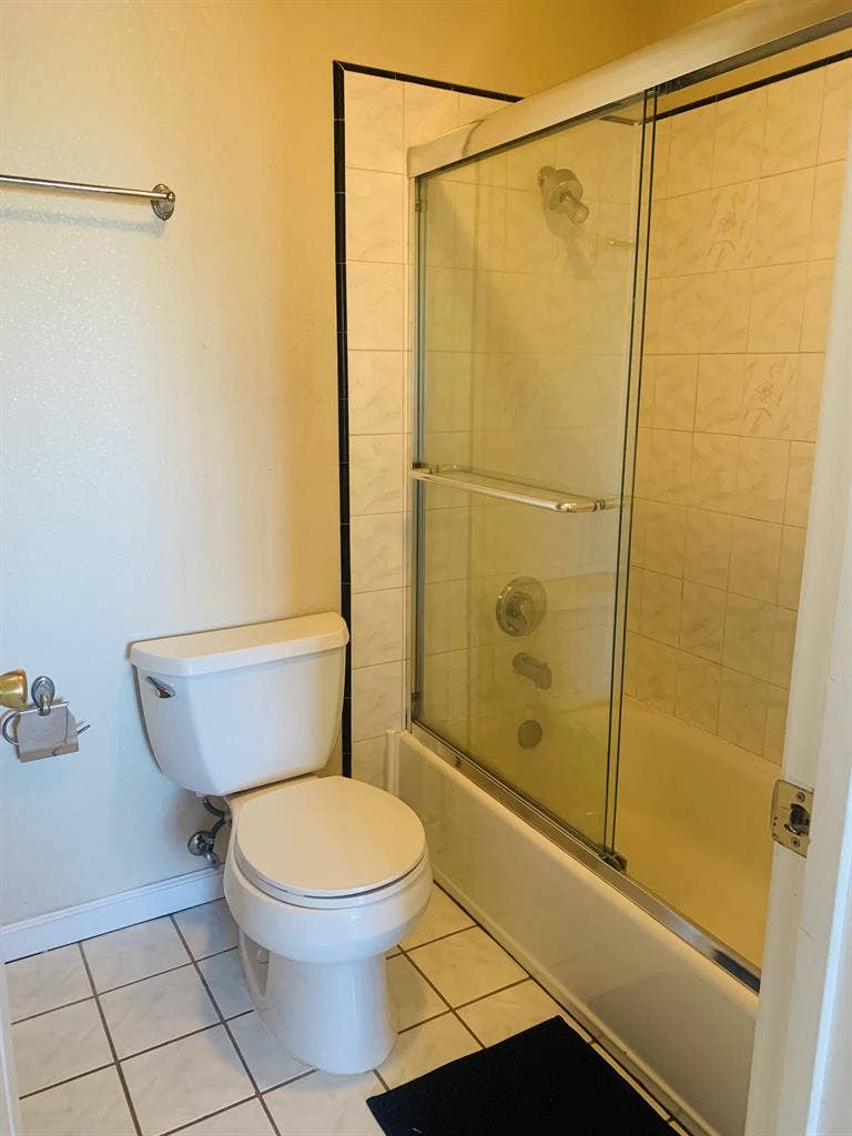 Room Near El Cerrito Del Norte BART