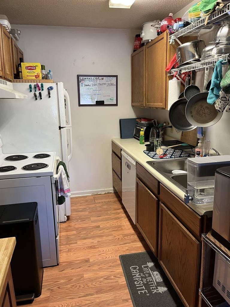 Lease takeover - Winkler cardinal 1