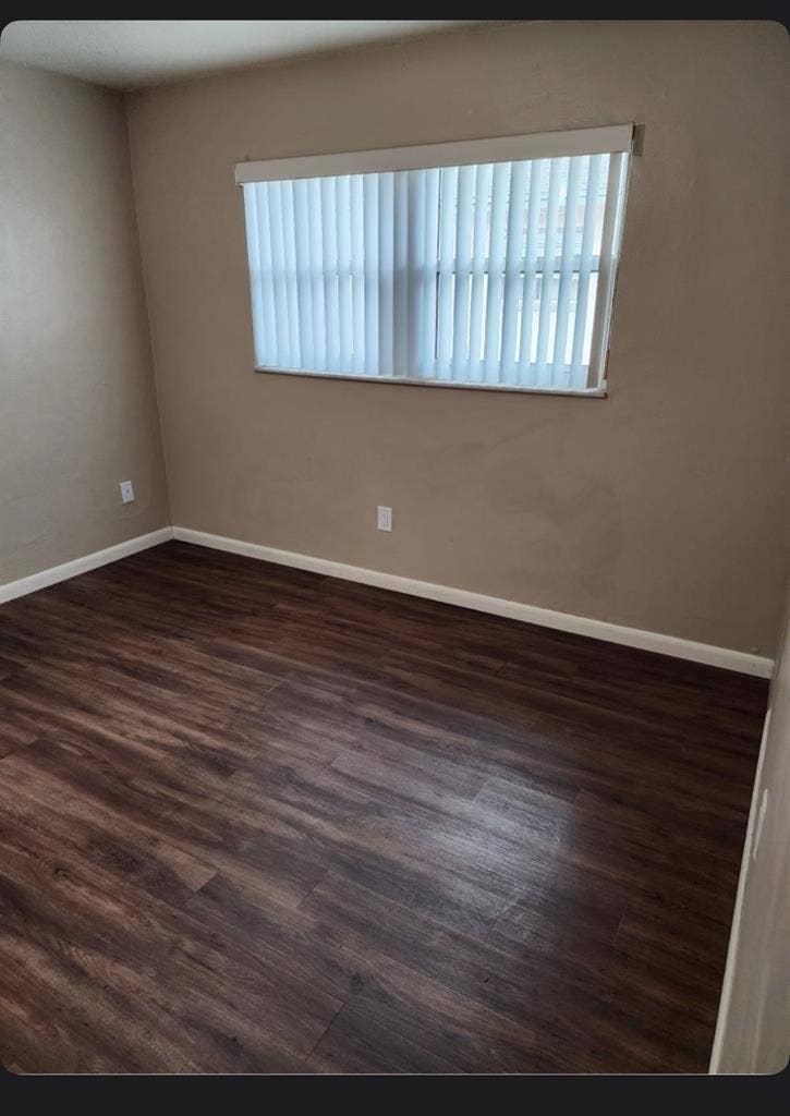 Looking for a reliable roomate.
