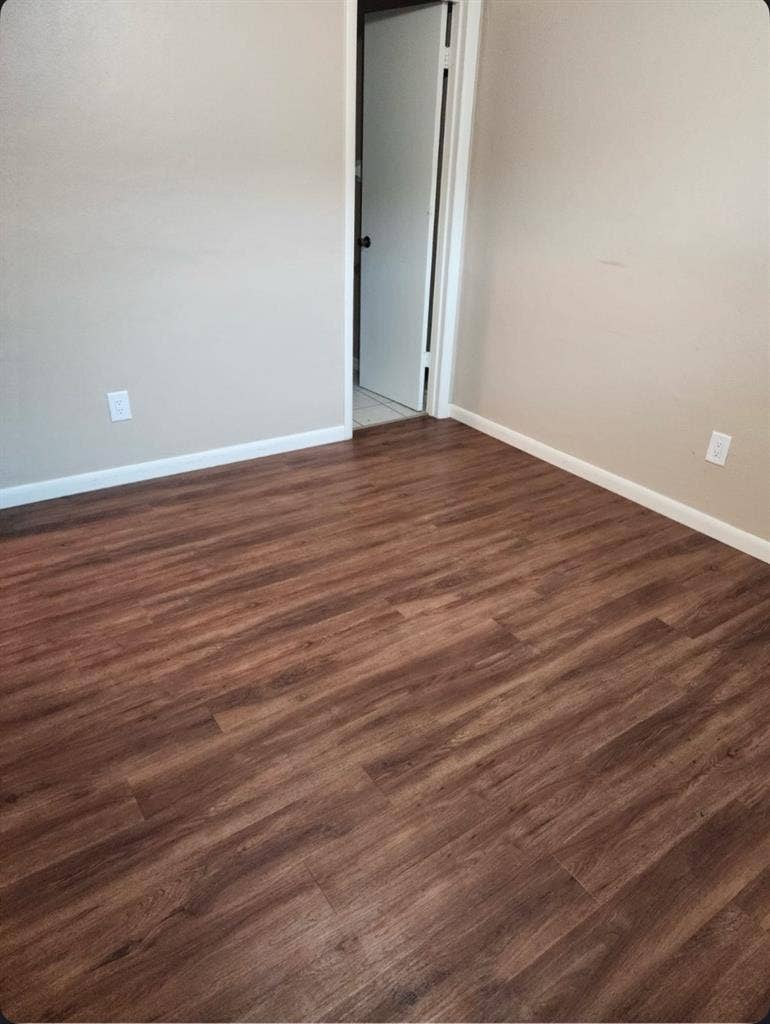Looking for a reliable roomate.