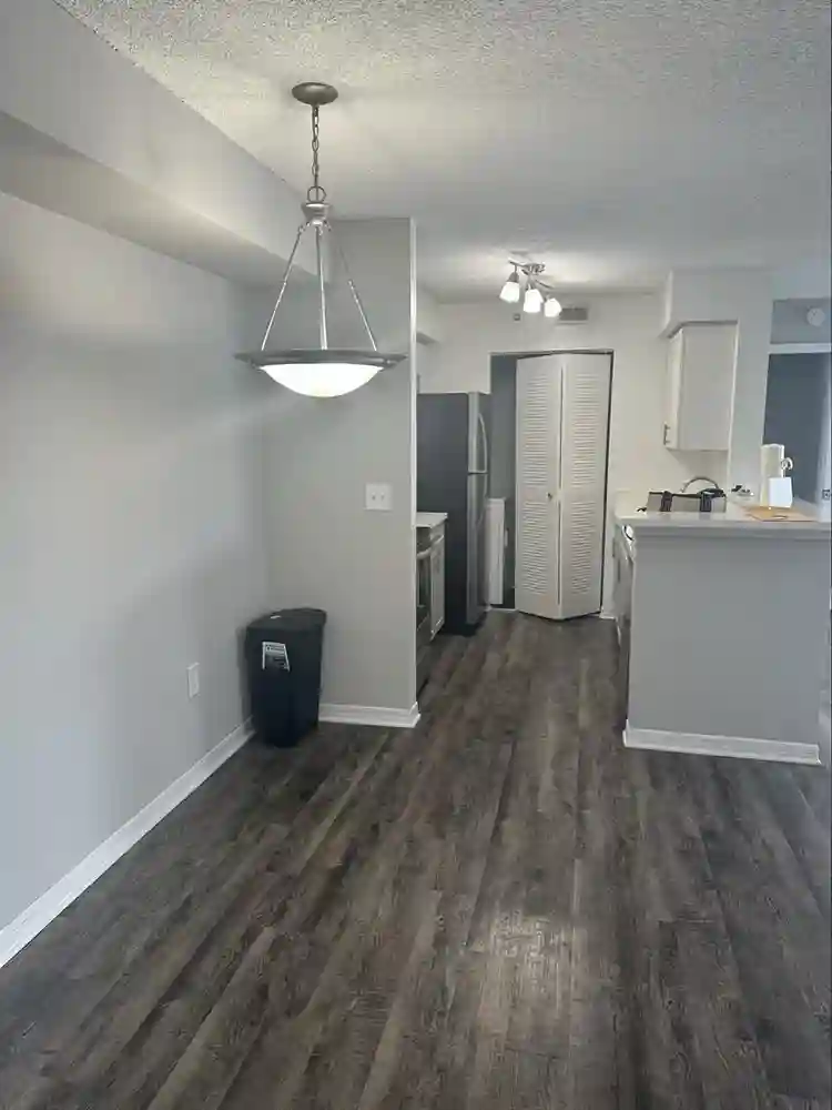 Roommate needed 2/2