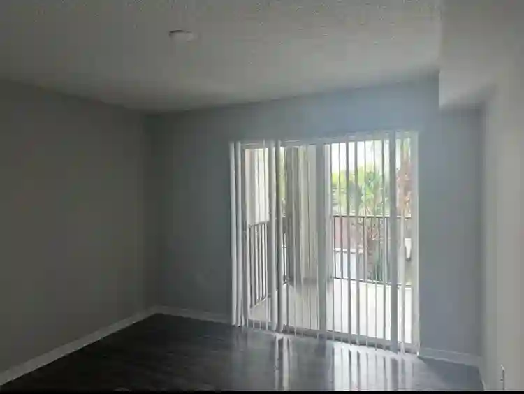 Roommate needed 2/2
