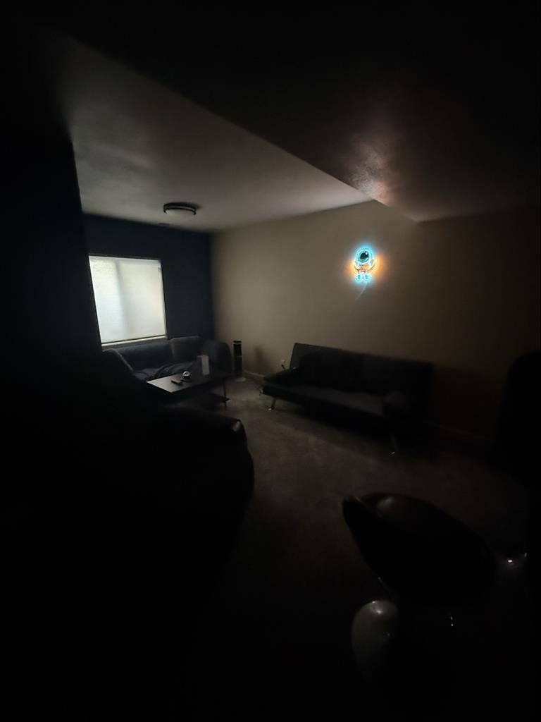 Private Basement Suite in Auroraa