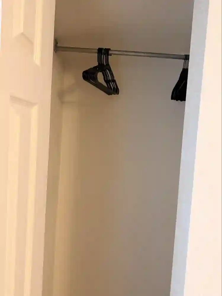 Private Basement Suite in Auroraa