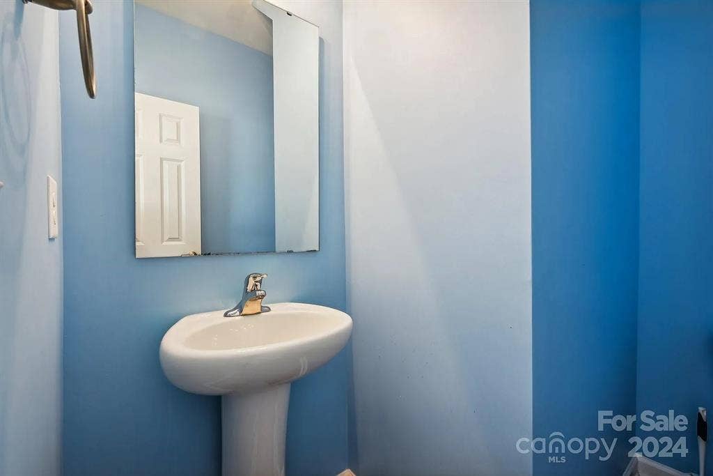 5 BR in Charlotte