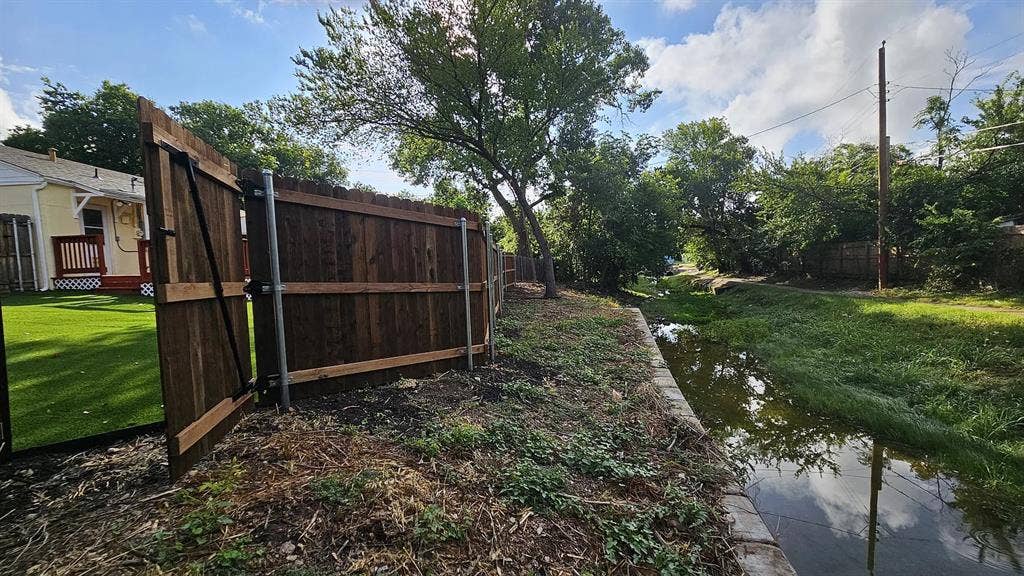 2 BR in White Settlement
