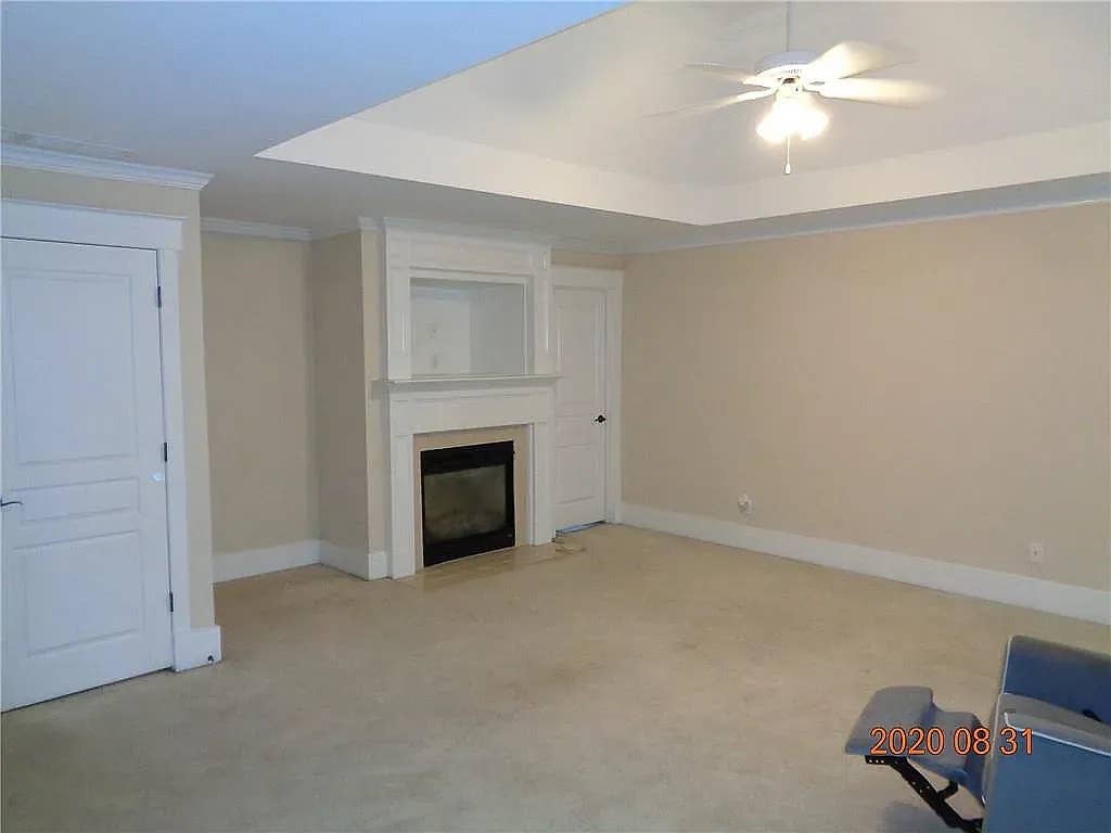 5 BR in Buford
