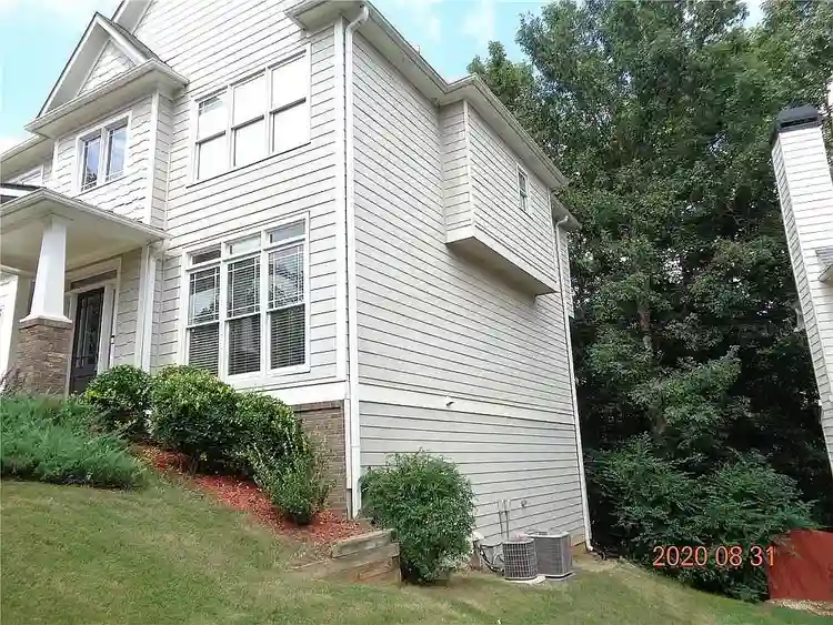 5 BR in Buford