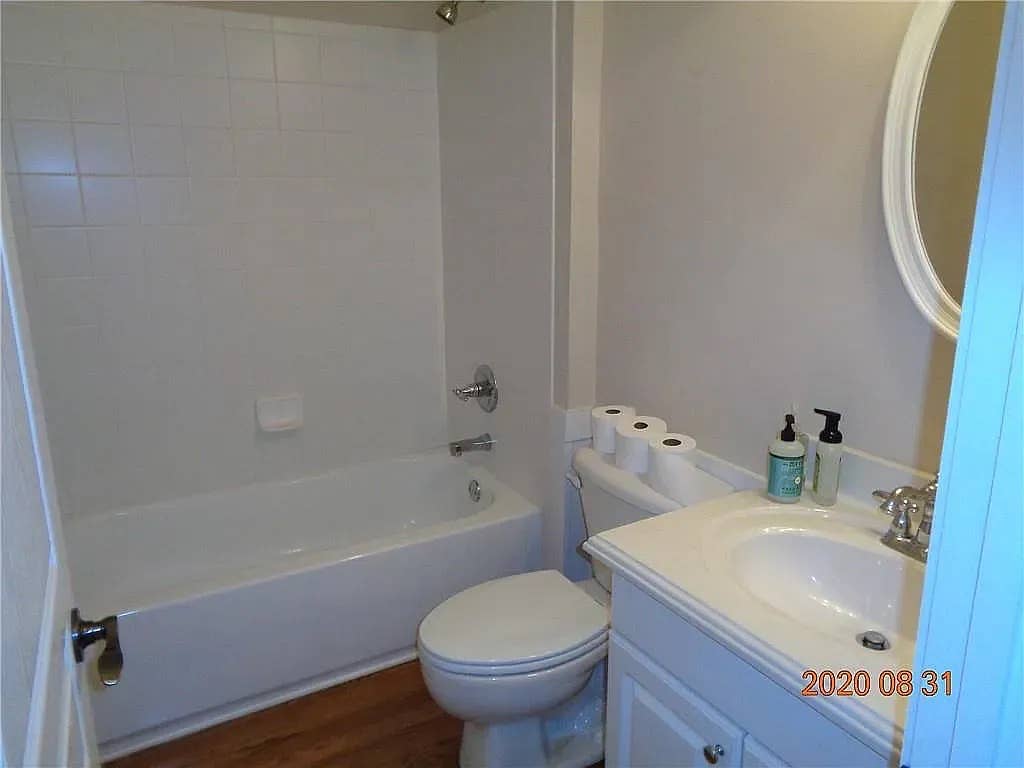 5 BR in Buford