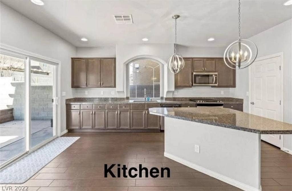 Unfurnished room for rent Las Vegas