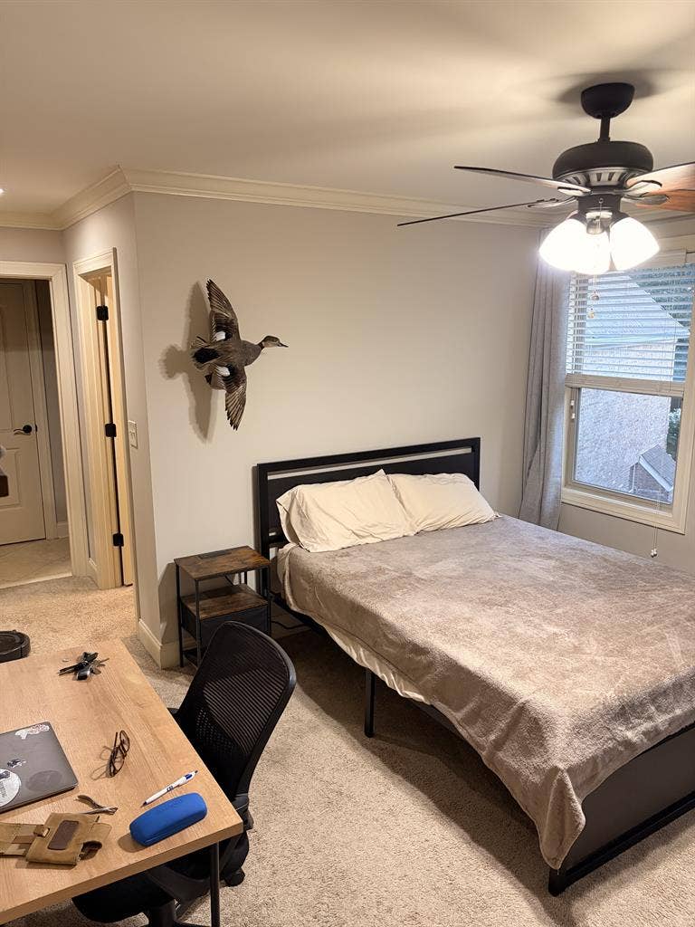 Fallsgrove neighborhood room