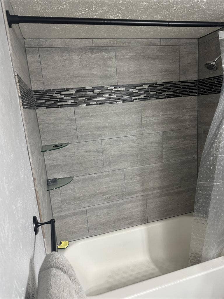 Room for rent in Allen