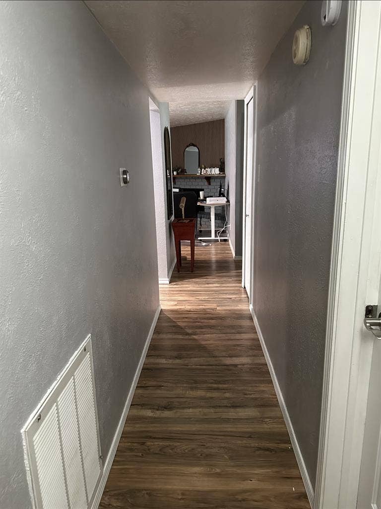 Room for rent in Allen
