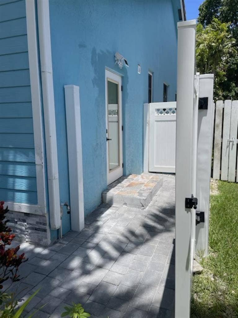 NEW 1 BR apt west Kendall -applianc