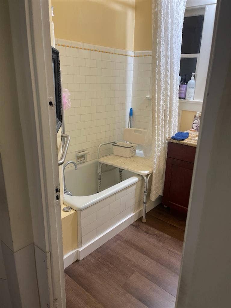 Westside furnished room