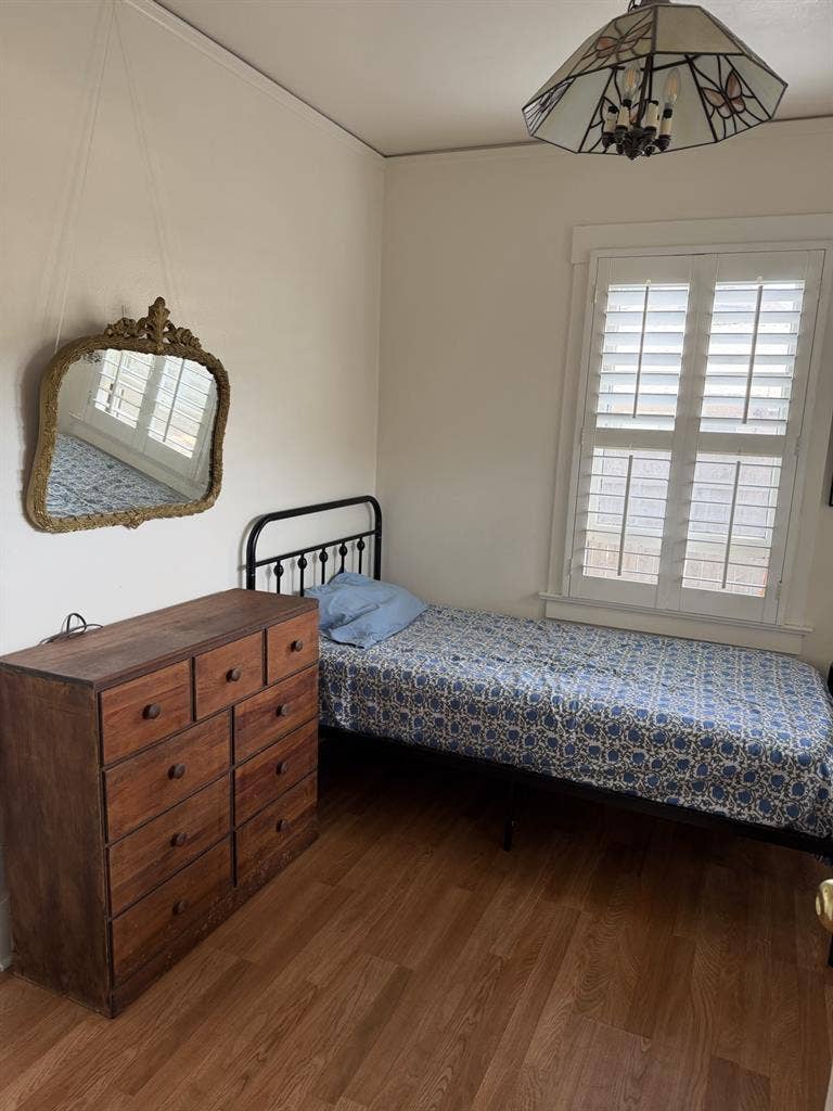 Westside furnished room
