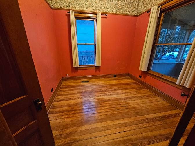 3 bed/ 2 bath
