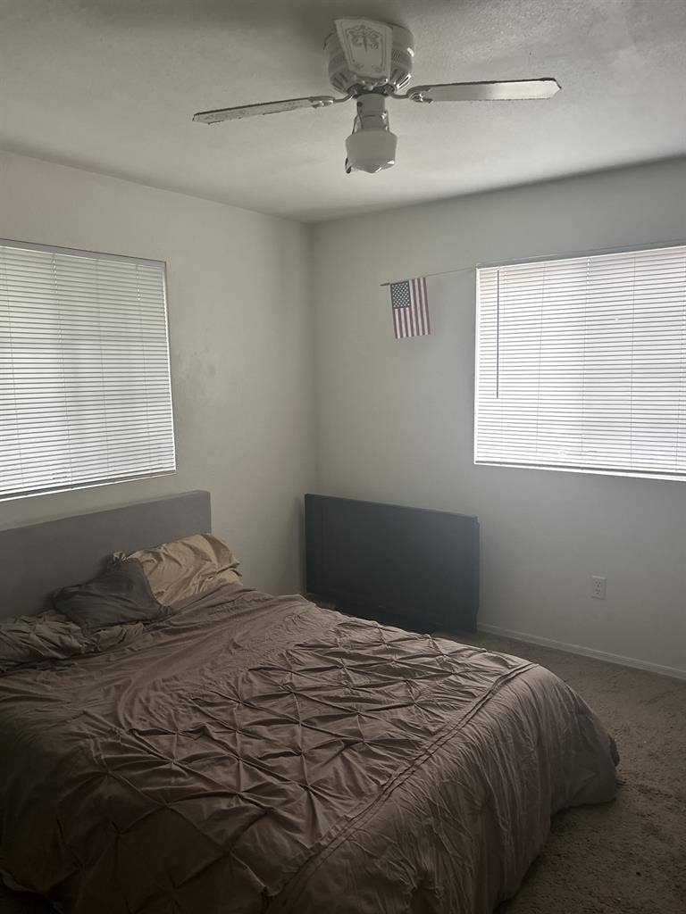 Shared room in 1 bedroom apartment