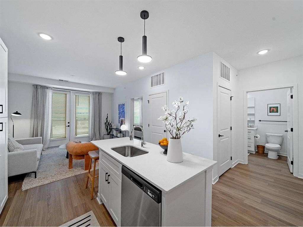 Lovely 1bed - Move-in Ready