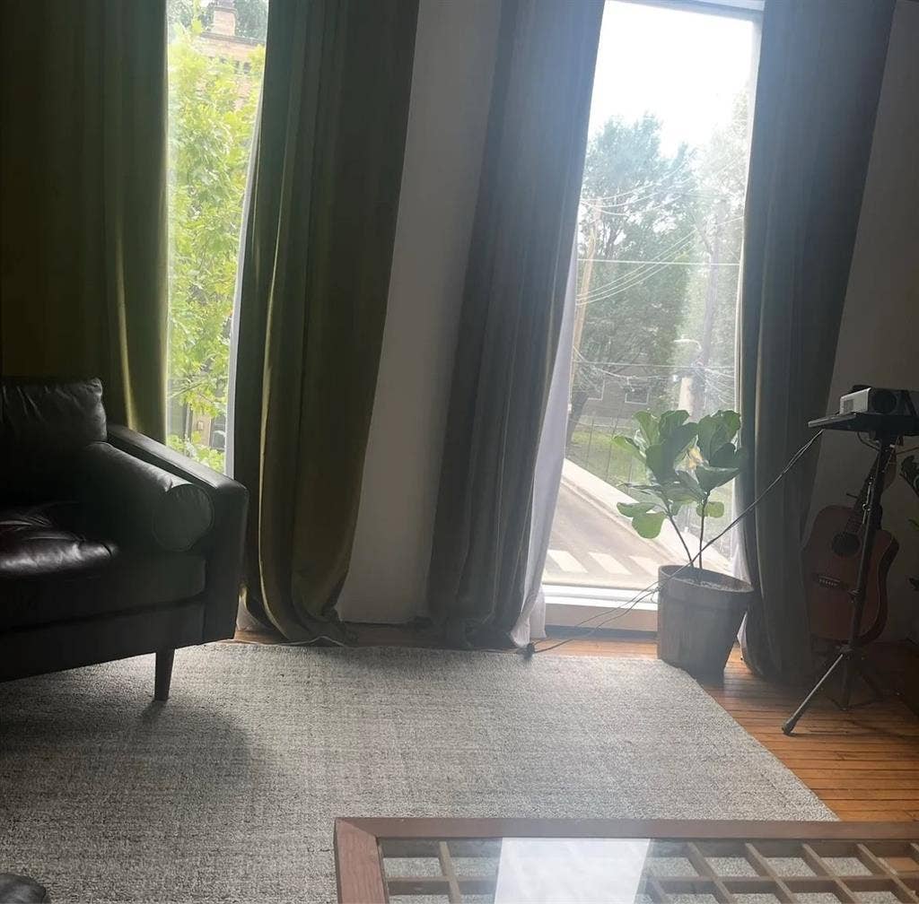 Amazing 1bed - Move-in Ready
