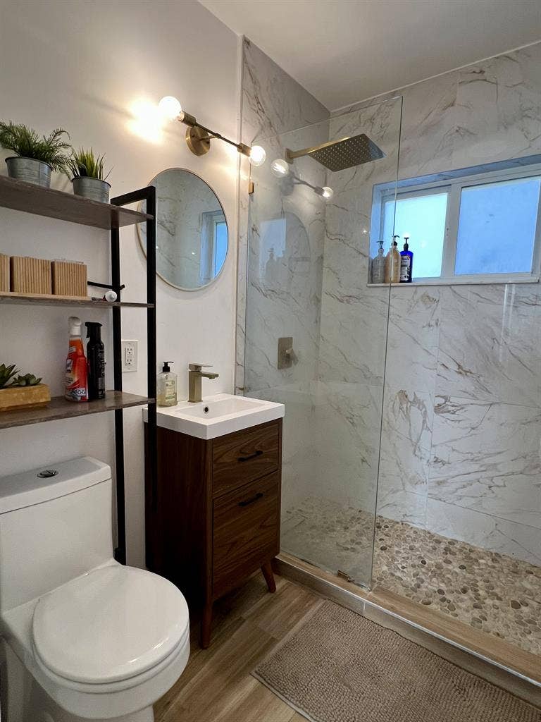 Furnished Room|