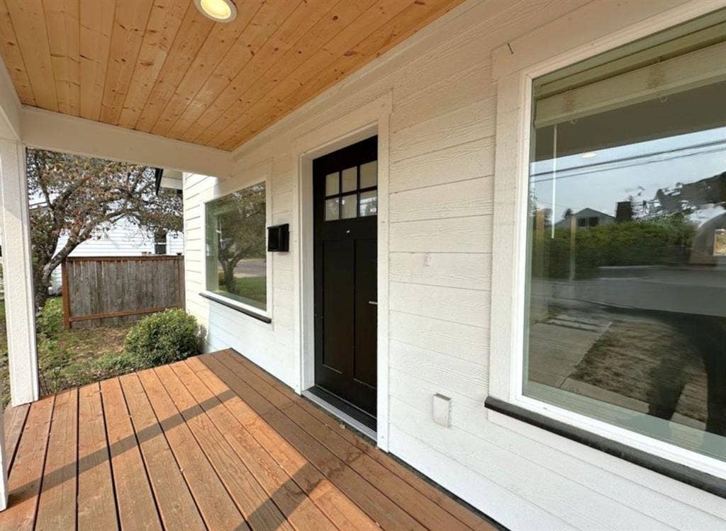 4-5 BR house share!