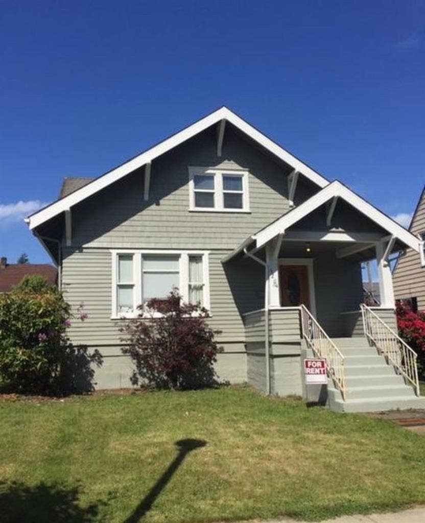 4-5 BR house share!