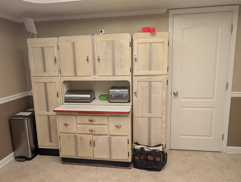 Clean, Quiet, Furnished for female