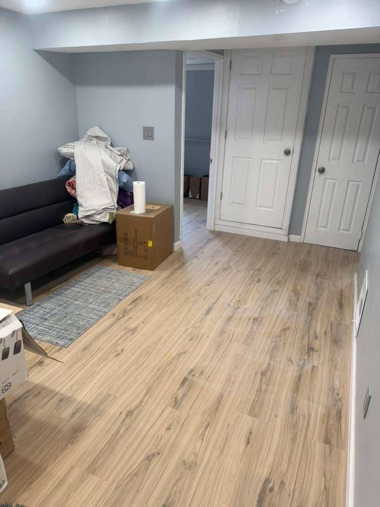 Newly renovated 2bedr00m apartment