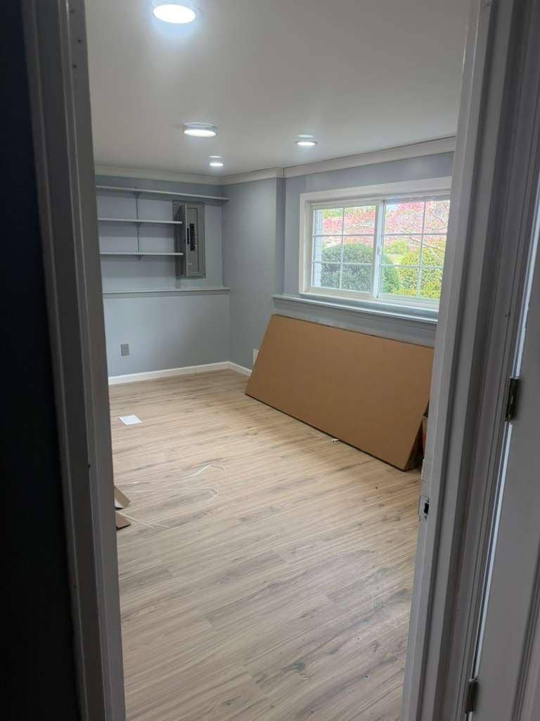 Newly renovated 2bedr00m apartment
