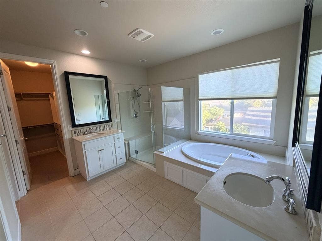 Nr Santana Row - Private Bedroom