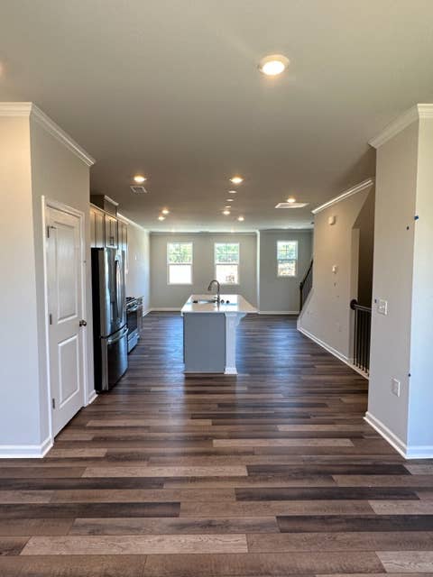 3 BR in Apex