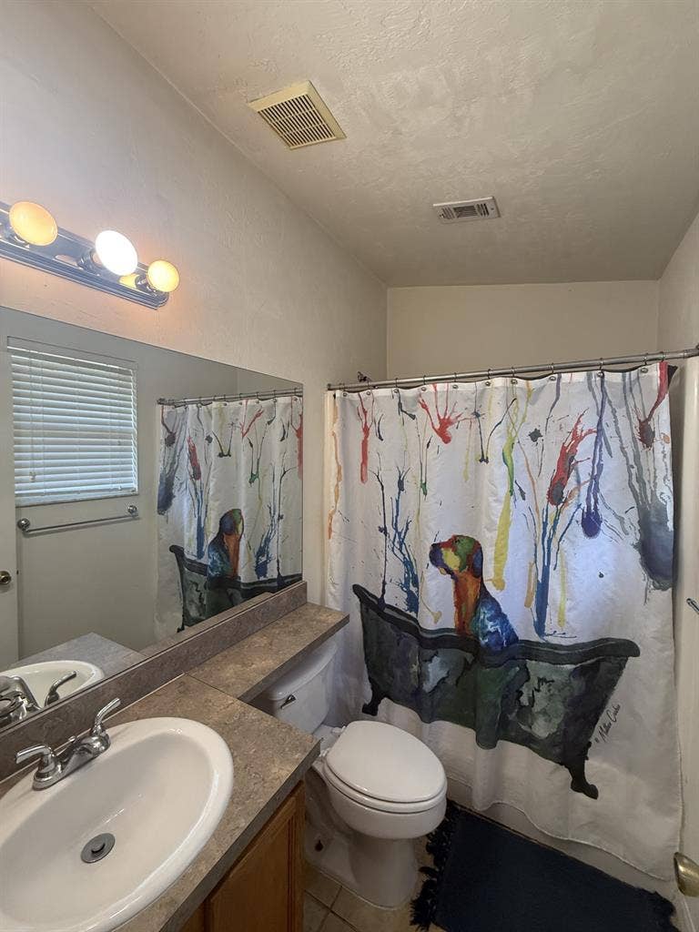 2/2.5 Furnished Condo for Rent!