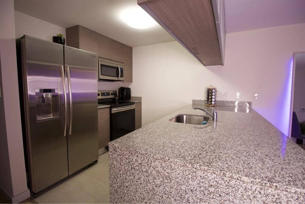 Room in Downtown Miami NO DEPOSIT
