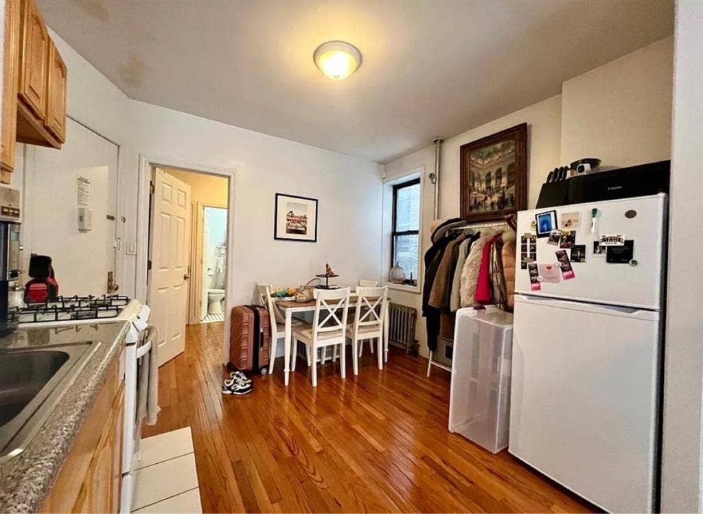 Bright & Comfortable NYC Apartment