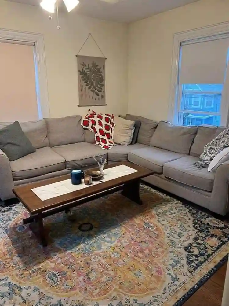 Room available in Quincy for 9/1