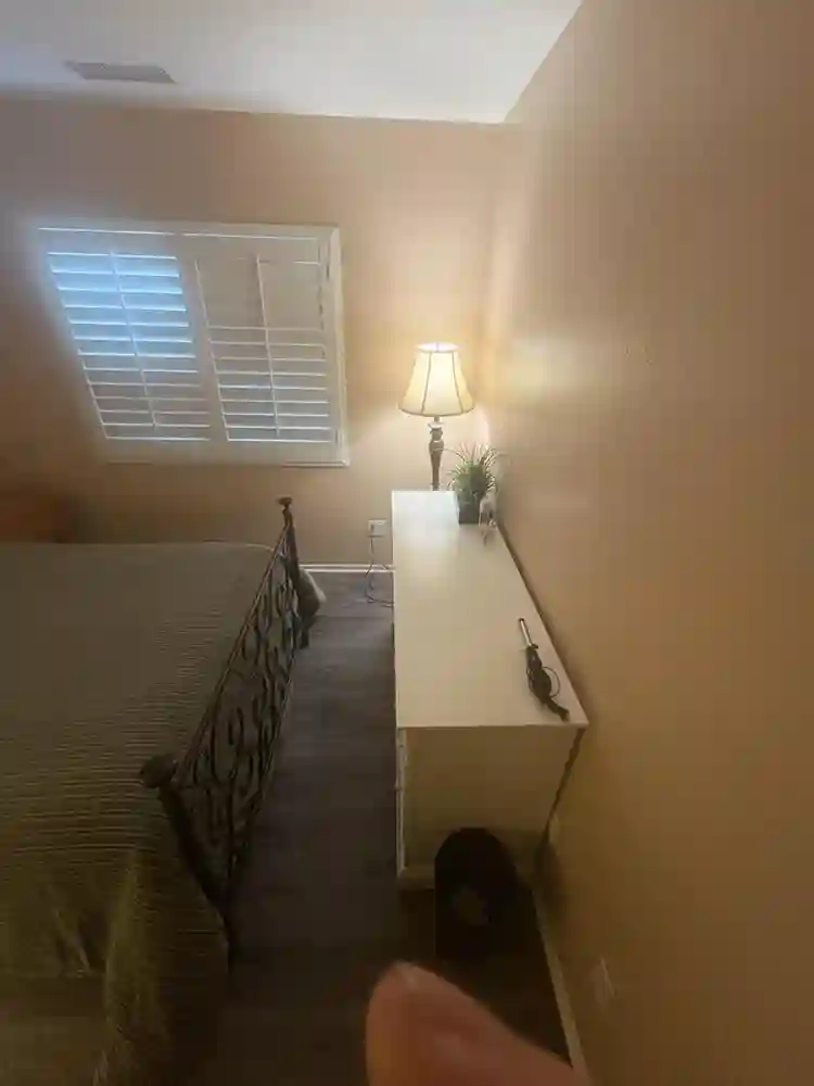Room for rent in upstairs condo