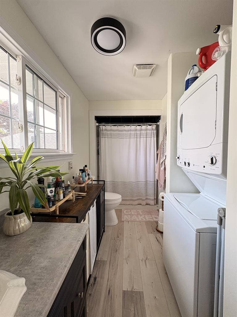 3 Bedroom -Utilities Included