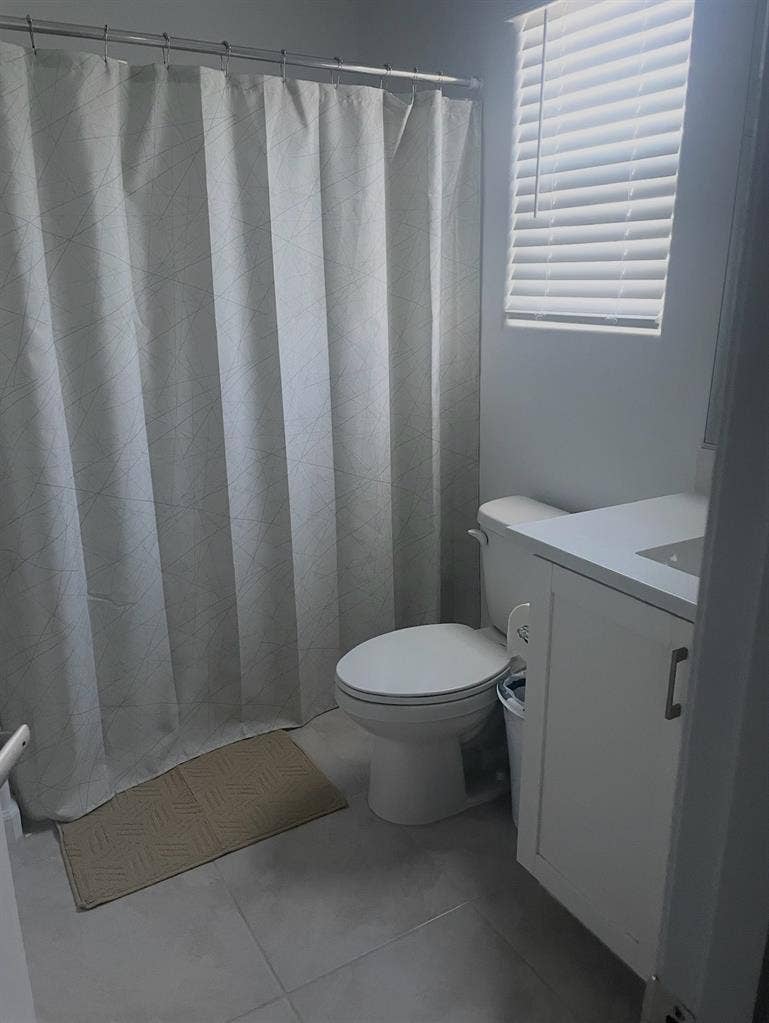 $800 Room/Rent Henderson Nv 89011