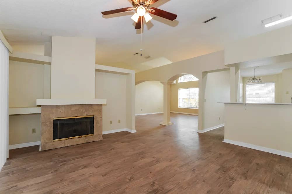 Spacious Whole House for Rent Ready