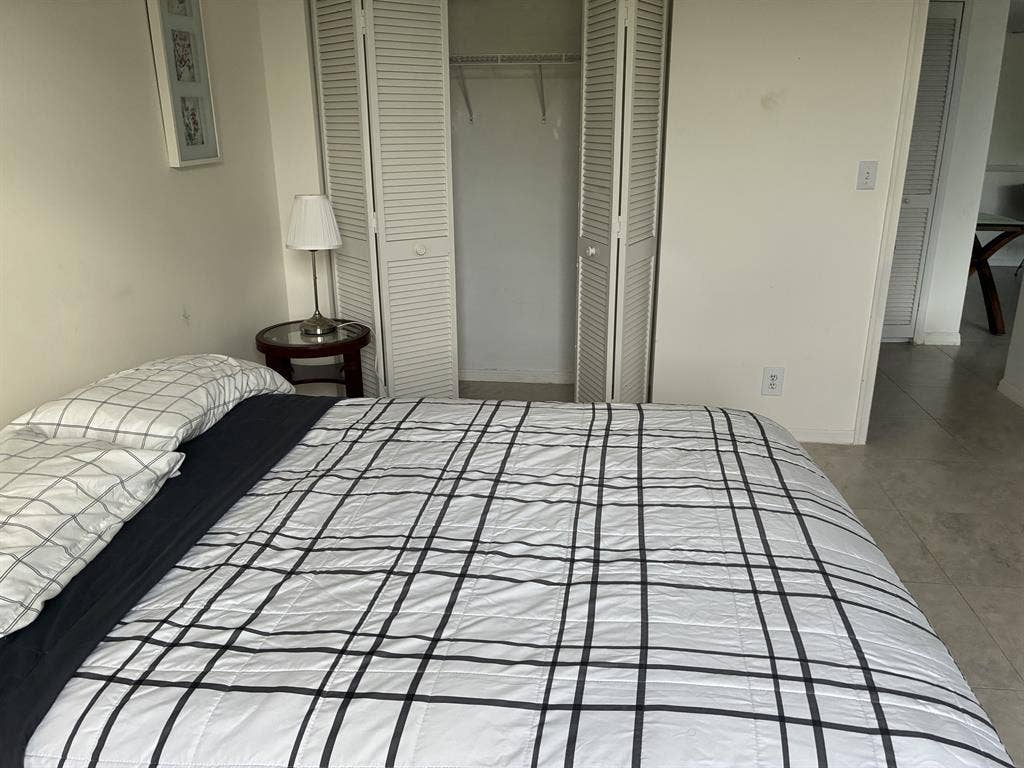 Looking for a reliable roommate.