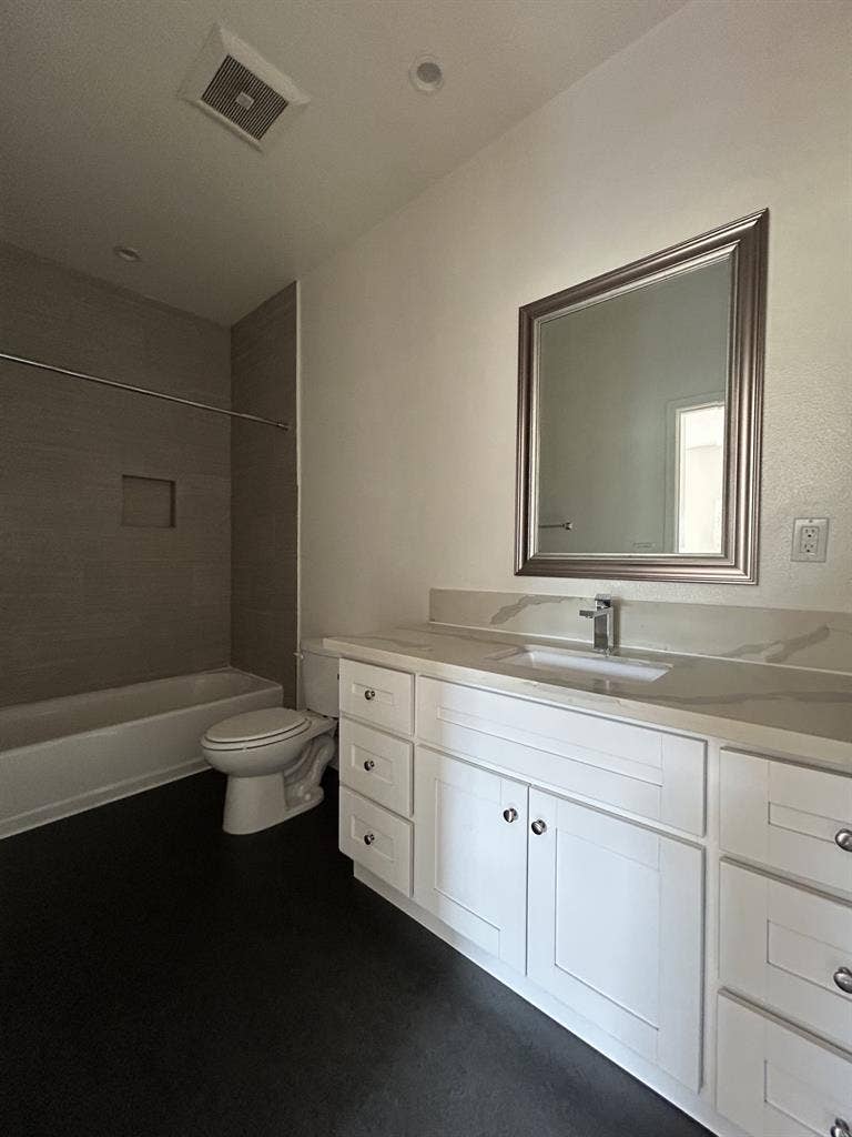Roommate moving out room will go