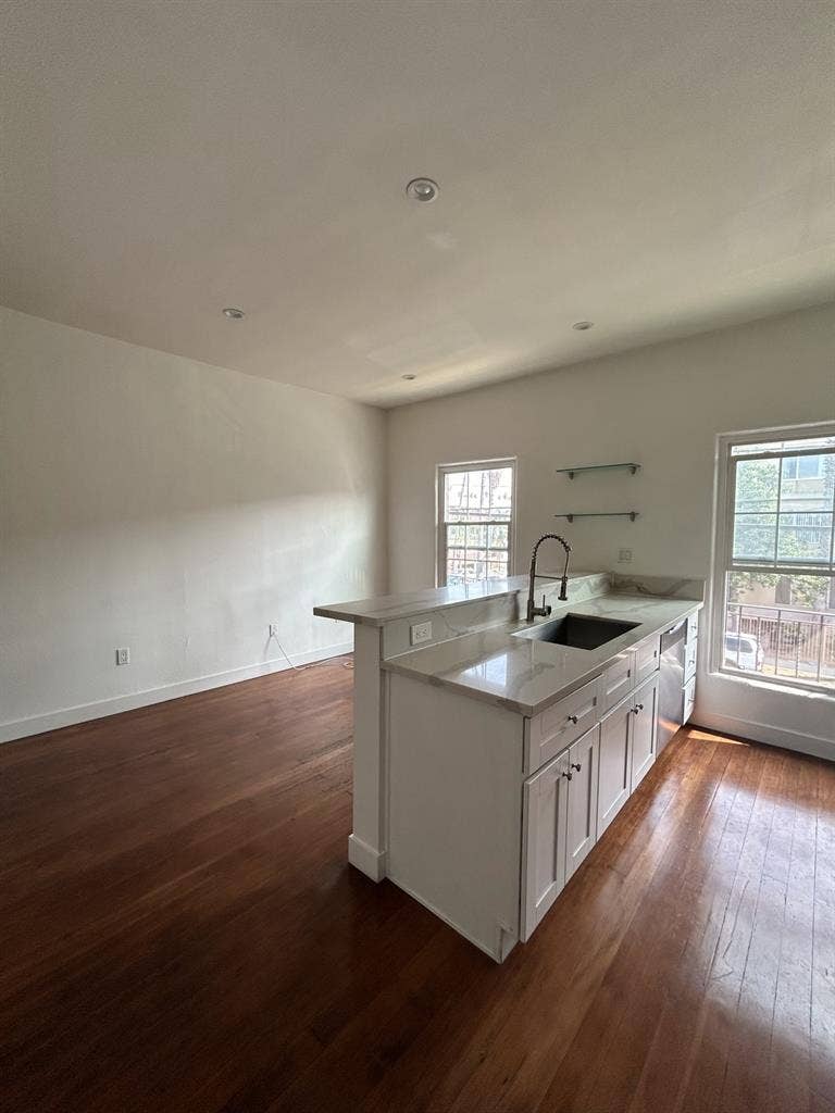 Roommate moving out room will go