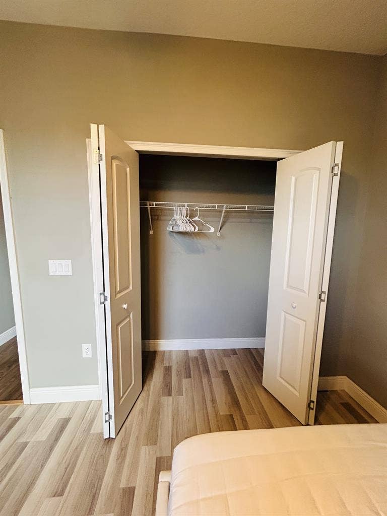 HOME FOR RENT IN DELTONA! $2350/mo