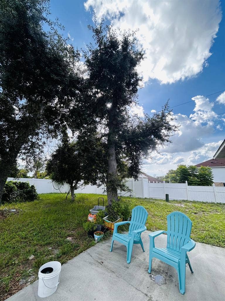 HOME FOR RENT IN DELTONA! $2350/mo