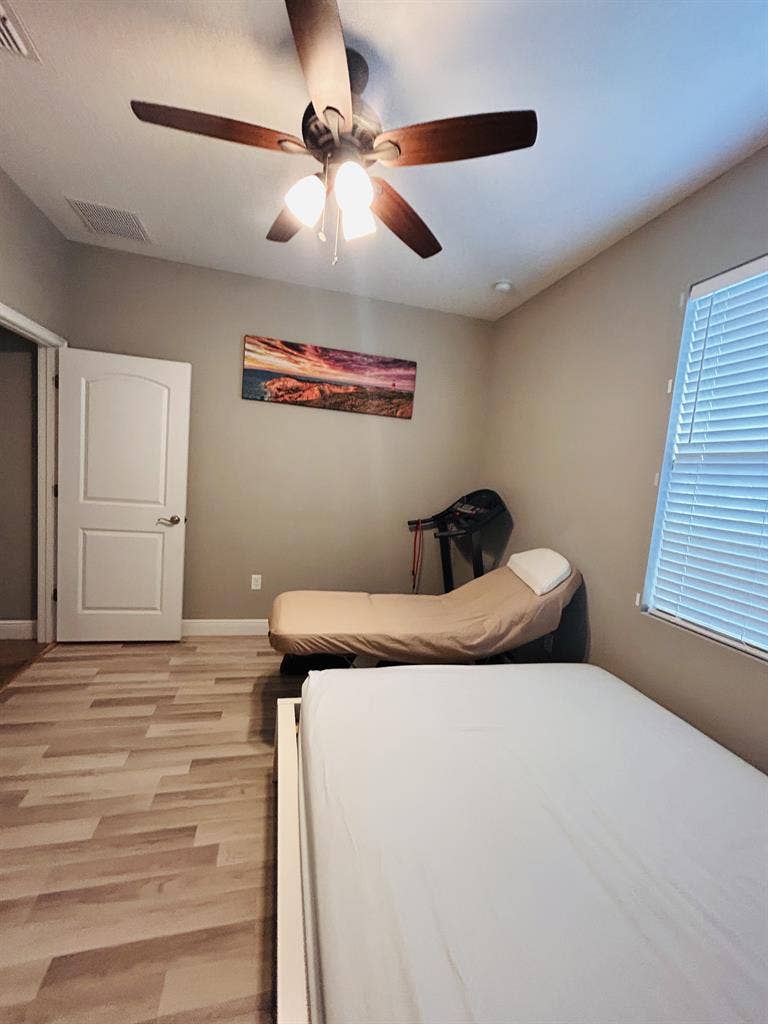 HOME FOR RENT IN DELTONA! $2350/mo
