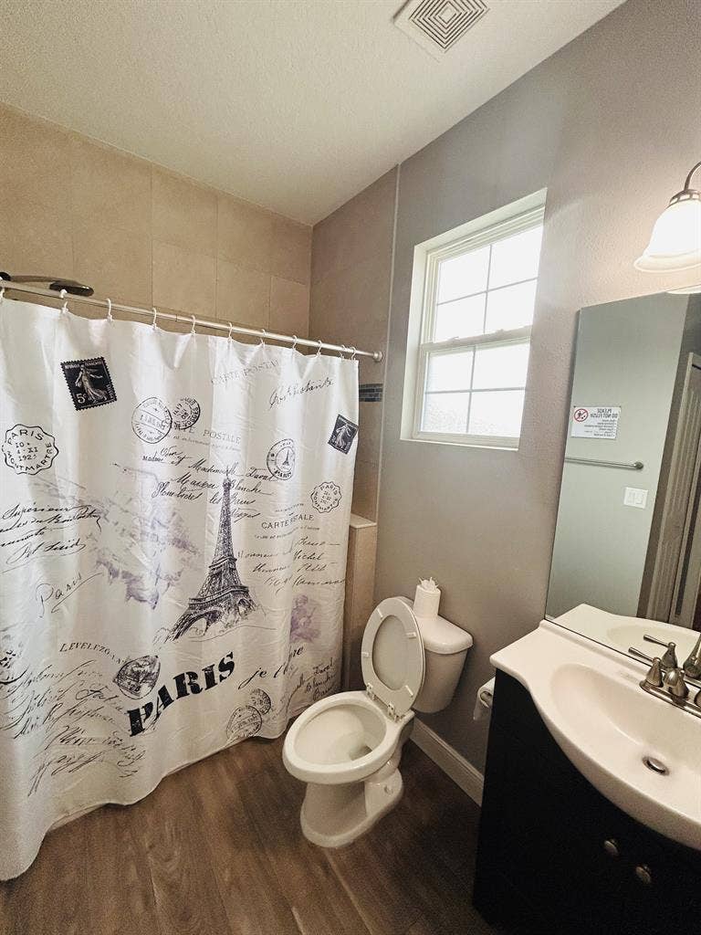 HOME FOR RENT IN DELTONA! $2350/mo
