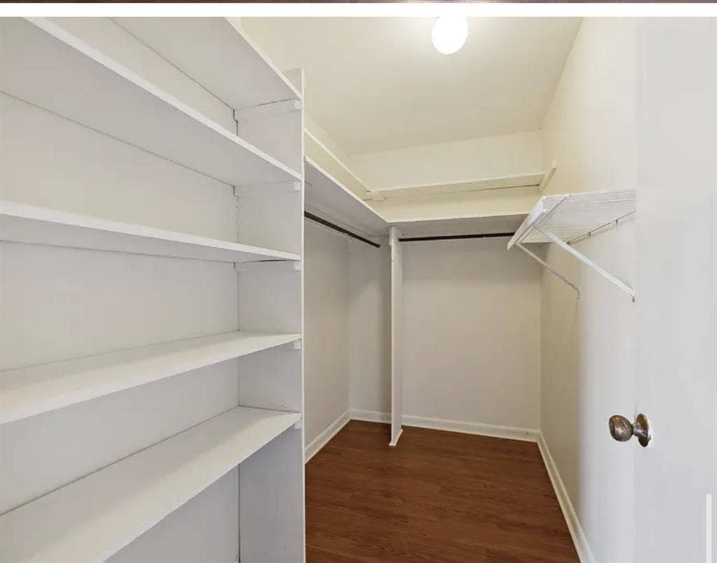 Roomie needed 10/27/26