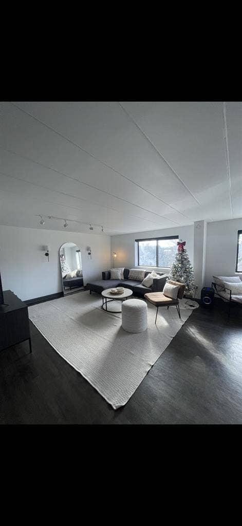 Spring 2027 Sublet Apartment